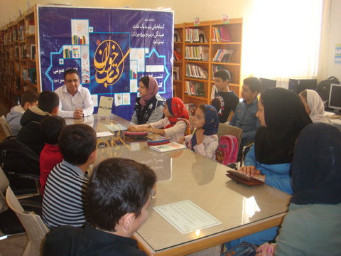 نشست‌های کتاب‌خوان در کتابخانه‌های عمومی استان مرکزی