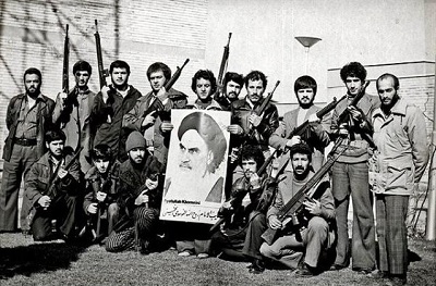 کتابخانه ملی عکس و اسناد انقلاب اسلامی را جمع آوری می کند
