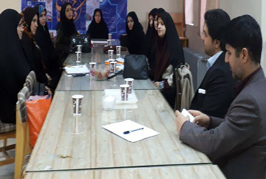 نشست هماندیشی کتابداران اشتهاردی  استان البرز و مسئولان ادارات شهرستان نشست هماندیشی کتابداران اشتهاردی  استان البرز و مسئولان ادارات شهرستان