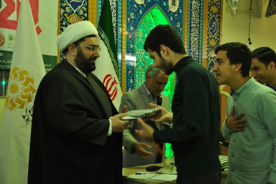 دومین شب از طرح چهل مسجد چهل جنگ کتاب در خراسان رضوی برگزار شد
