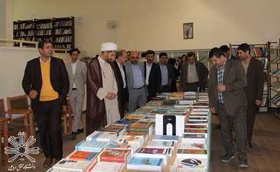 هیجدهمین نمایشگاه کتب تخصصی فارسی و لاتین دانشگاه محقق اردبیلی افتتاح شد