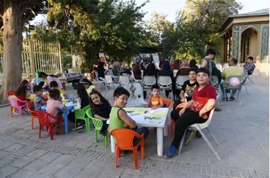 تابستان داغ با کتاب در مرکز شیراز شناسی 