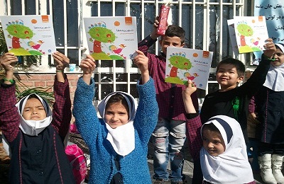 اهدای کتاب به مدارس  مناطق روستایی اسلامشهر