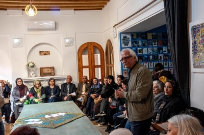 زندگی و زمانه نوشآفرین انصاری در اودلاجان زندگی و زمانه نوشآفرین انصاری در اودلاجان