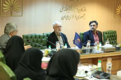 معاون علمی، فناوری و اقتصاد دانش‌بنیان با رئیس کتابخانه ملی دیدار کرد