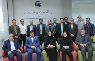 رئیس ایرانداک و دبیرکل نهاد کتابخانه‌های عمومی دیدار و گفتگو کردند