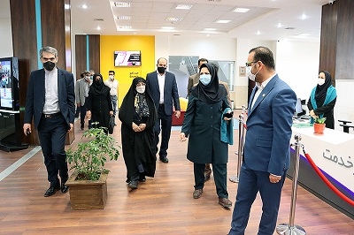 بازدید رئیس سازمان اسناد و کتابخانه ملی ایران از کتابخانه مرکزی یزد