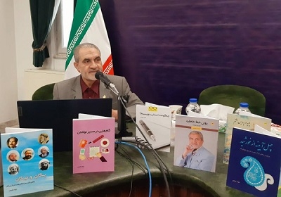 بازنویسی آثار قدیمی از گسستگی فرهنگی جلوگیری می‌کند