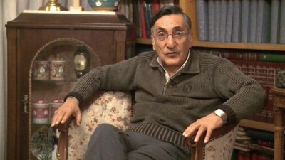 کامران فانی نیازمند بستری شدن در مرکزی با پزشکان حاذق است