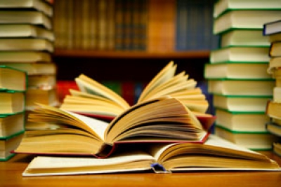 اهدای3 هزارجلد کتاب های کمک درسی به کتابخانه‌های عمومی خوزستان