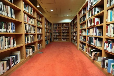 لغو محدودیت تمدید امانت کتاب‌های کتابخانه ملی