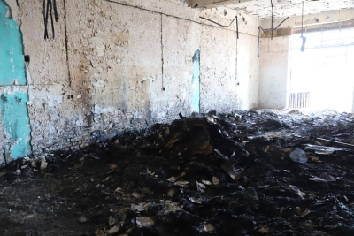 کتابخانه مصلی آیتالله اعرافی میبد در آتش جهل سوخت کتابخانه مصلی آیتالله اعرافی میبد در آتش جهل سوخت